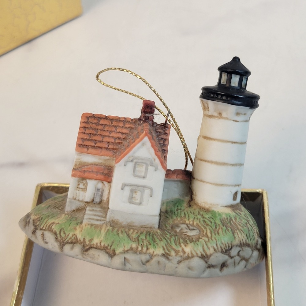 Lefton Cape Neddick Lighthouse Ornament 11508 Vintage 1997 Porcelain Nautical
